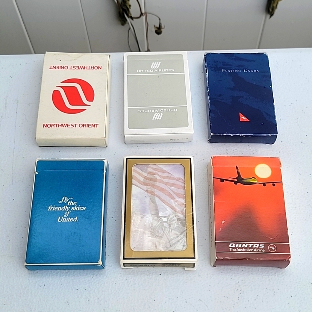 6 Collectable high quality Playing Cards, 6 packs.